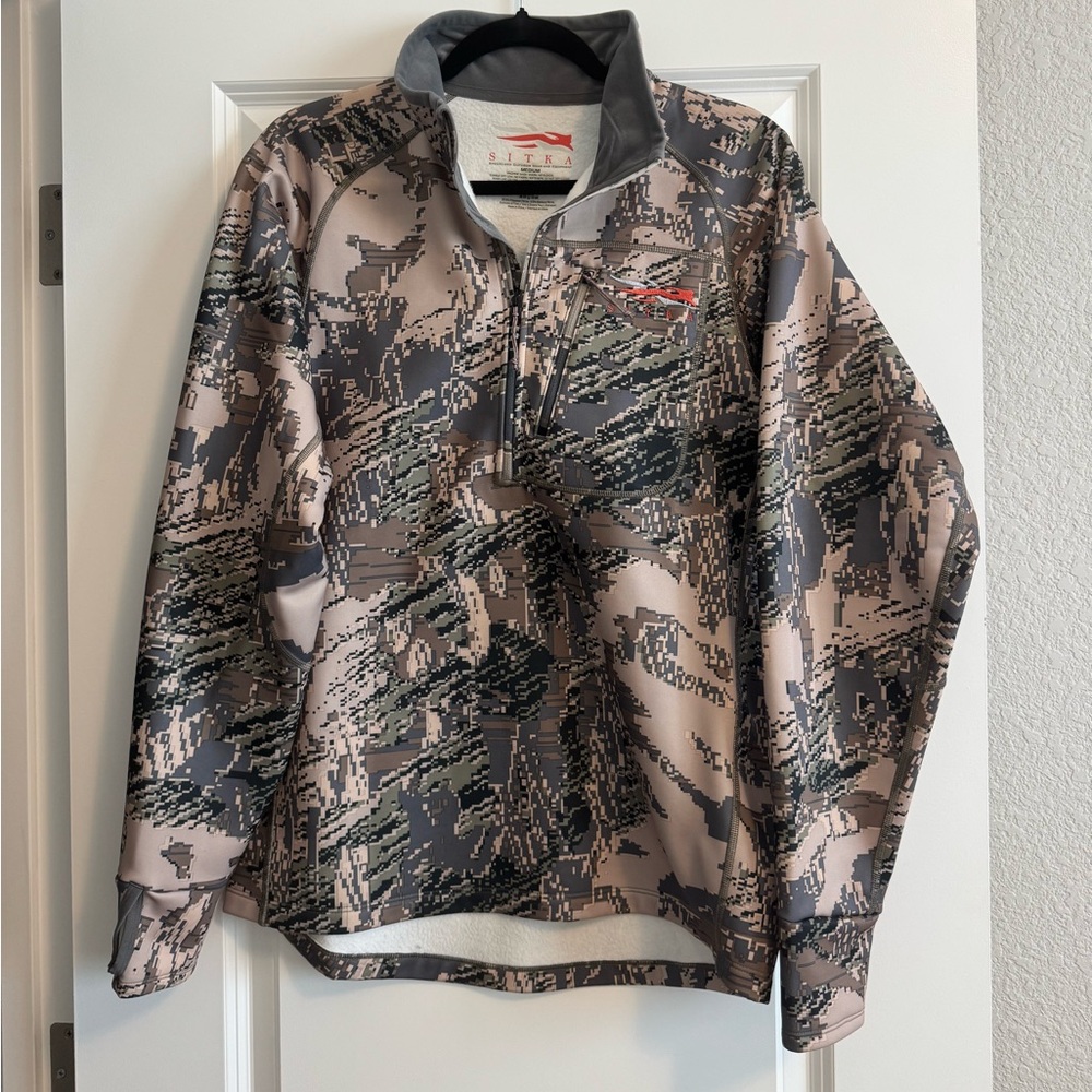 Sitka Pullover